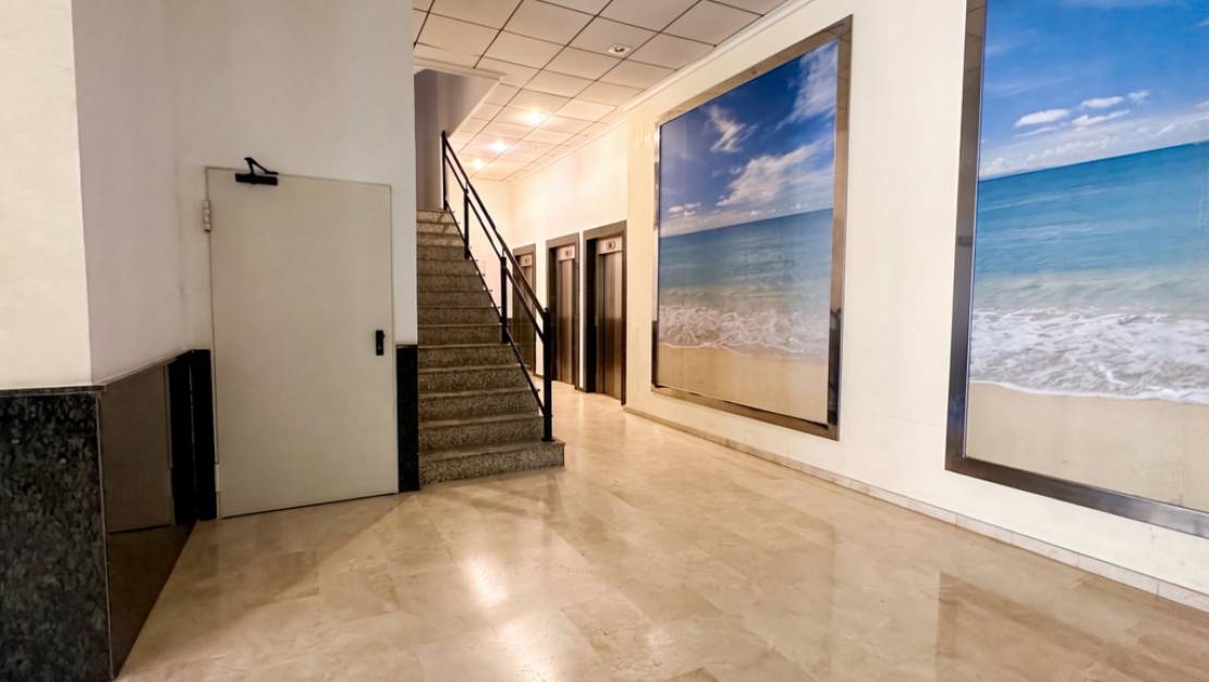 Sale - Apartment - Guardamar del Segura - Guardamar del Segura Centro