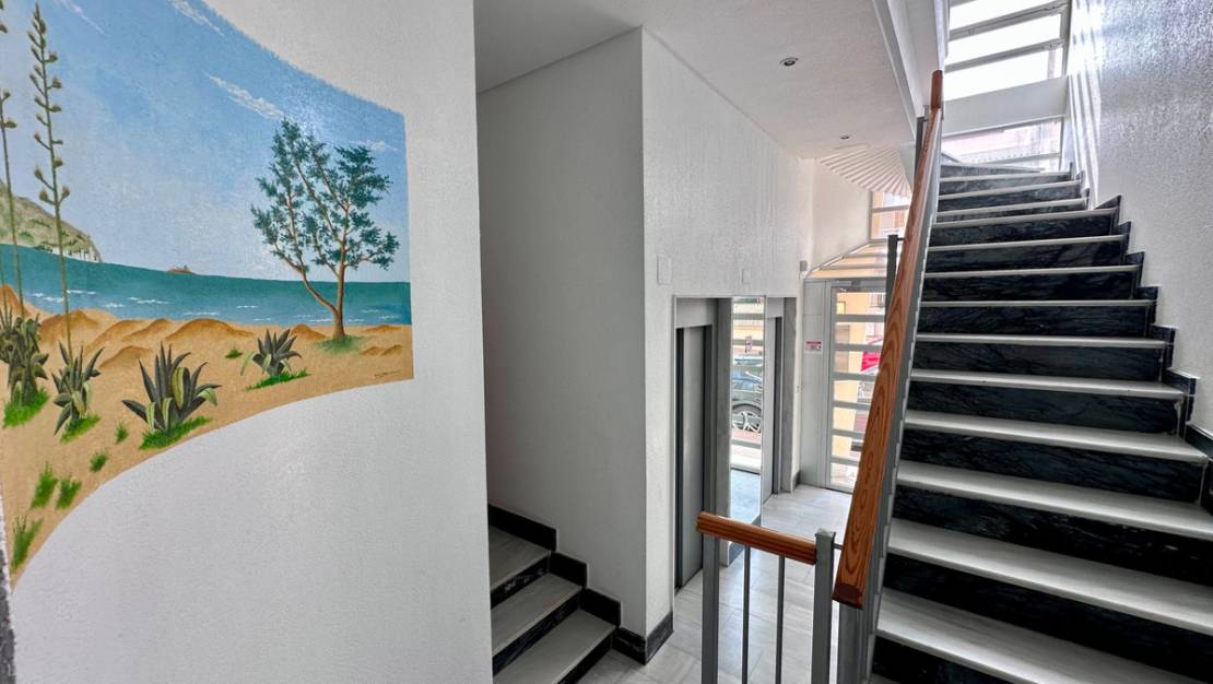 Sale - Apartment - Guardamar del Segura - Guardamar del Segura Centro