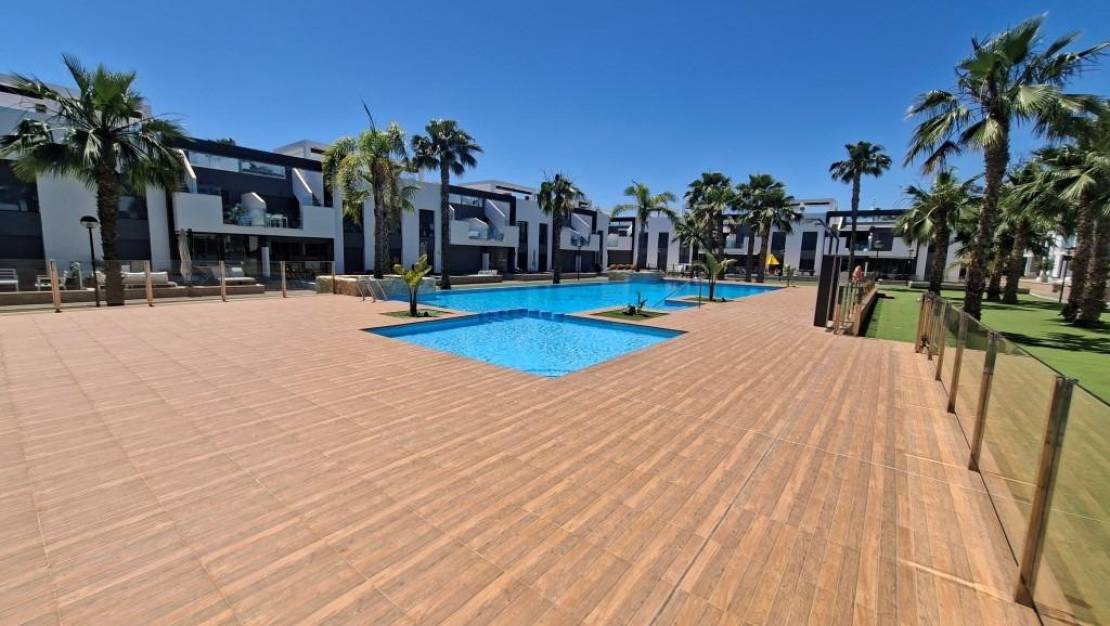 Sale - Apartment - Guardamar del Segura - Urbanización El Raso