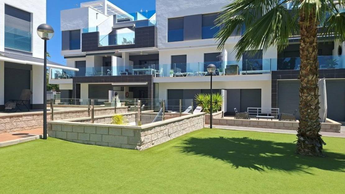 Sale - Apartment - Guardamar del Segura - Urbanización El Raso