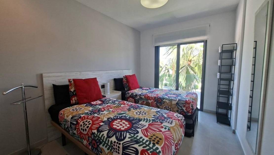 Sale - Apartment - Guardamar del Segura - Urbanización El Raso