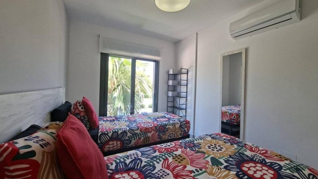 Sale - Apartment - Guardamar del Segura - Urbanización El Raso
