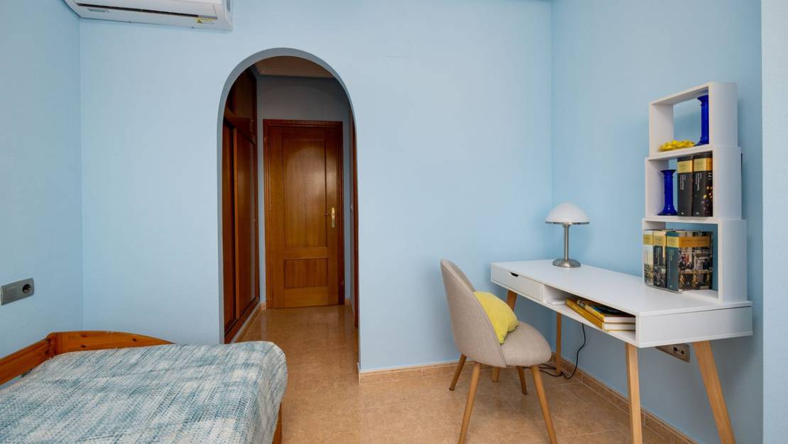 Sale - Apartment - Jacarilla