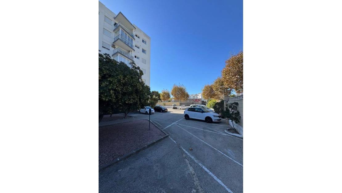 Sale - Apartment - L'Alfás del Pi - Albir