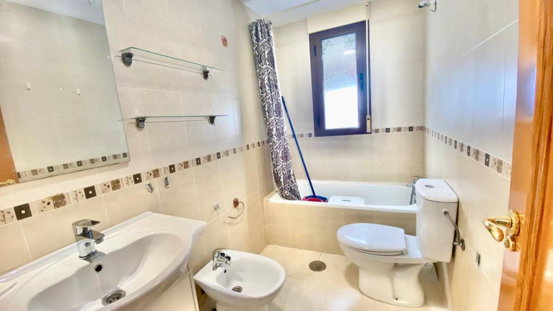 Sale - Apartment - L'Alfás del Pi - L'Alfás del Pi Centro