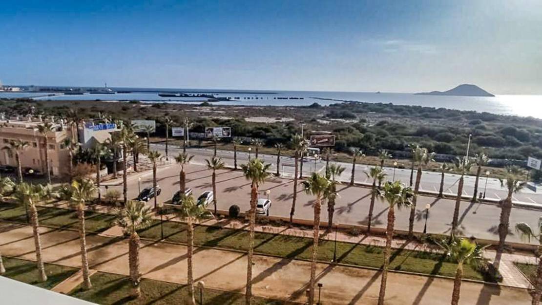 Sale - Apartment - La Manga del Mar Menor