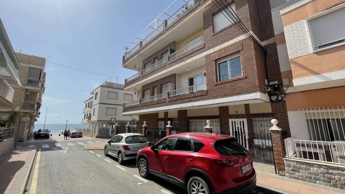 Sale - Apartment - Los Alcázares