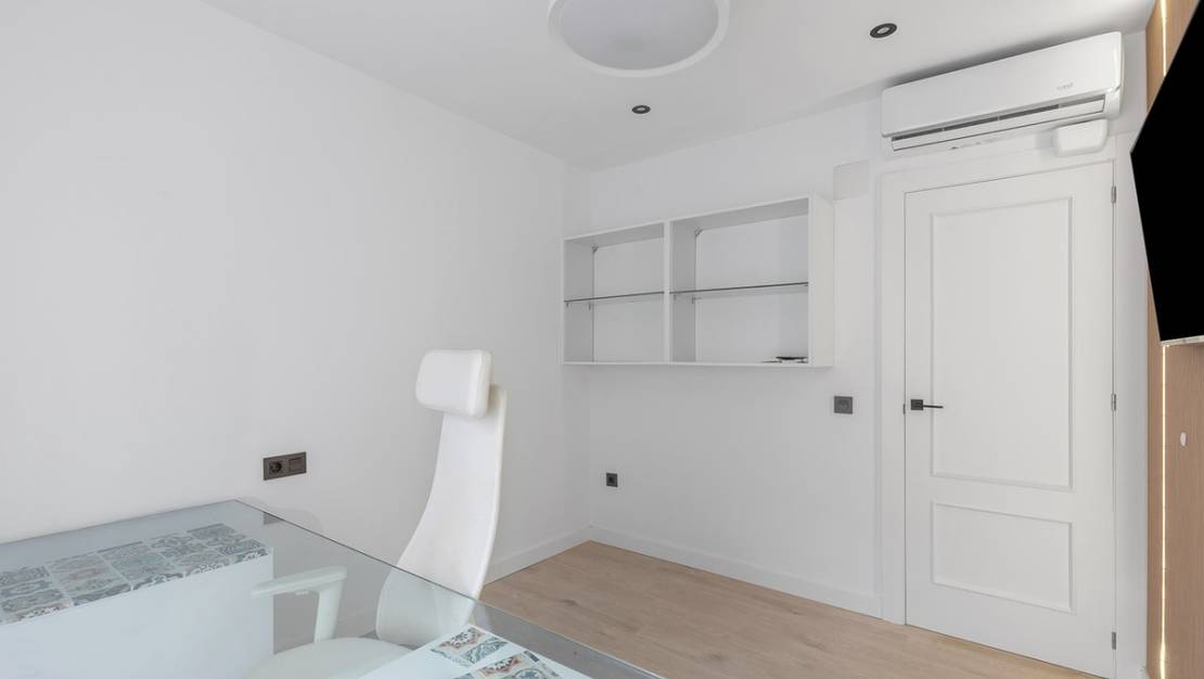 Sale - Apartment - Los Montesinos - Los Montesinos Centro