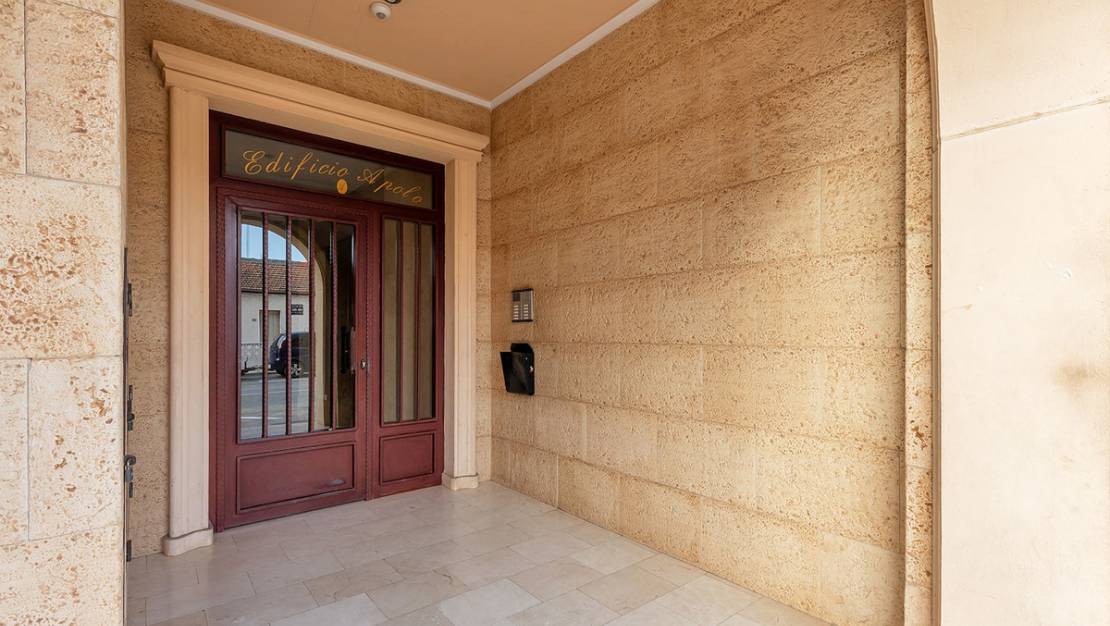 Sale - Apartment - Los Montesinos - Los Montesinos Centro