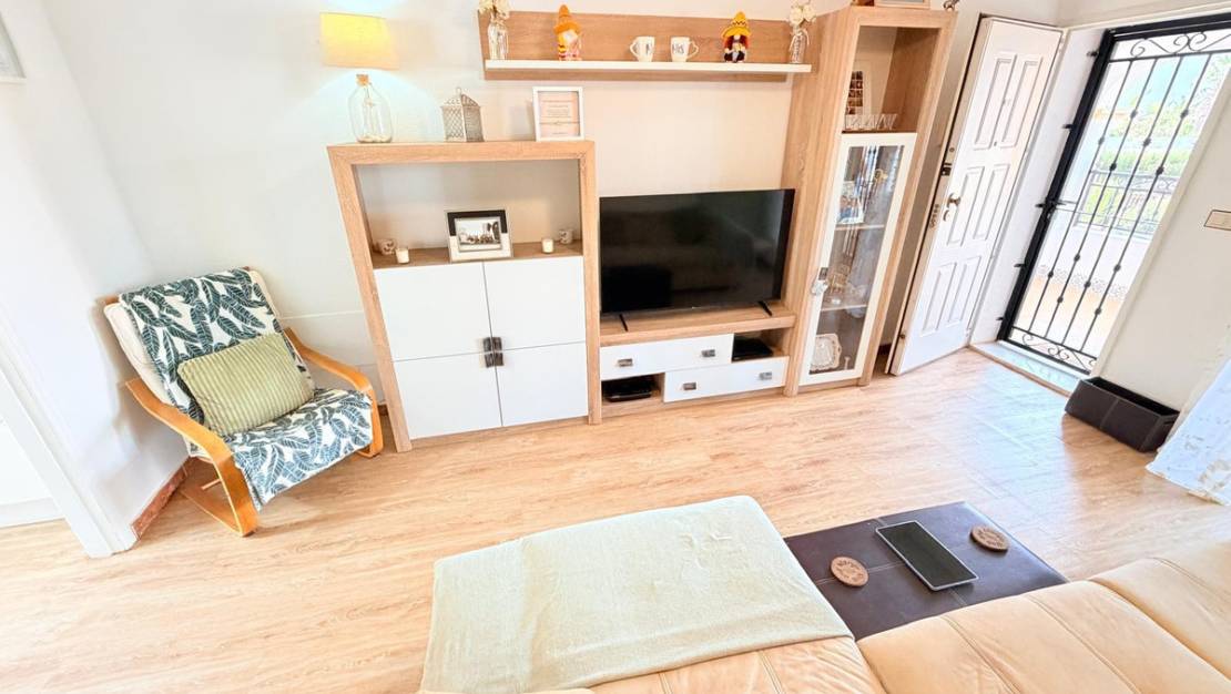 Sale - Apartment - Los Montesinos - Los Montesinos Centro