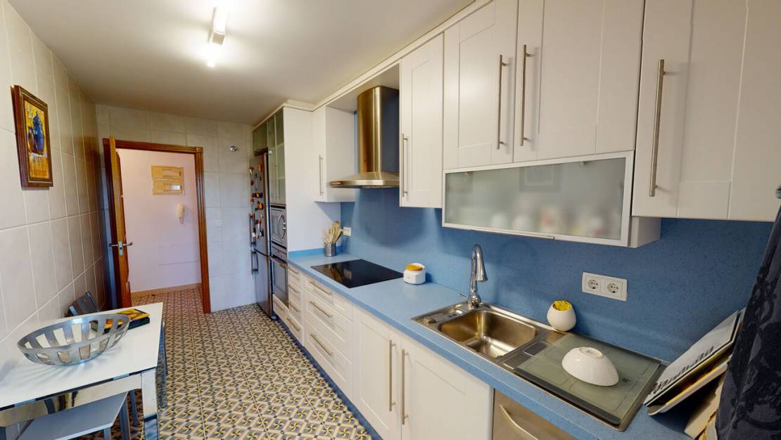 Sale - Apartment - Mil Palmeras