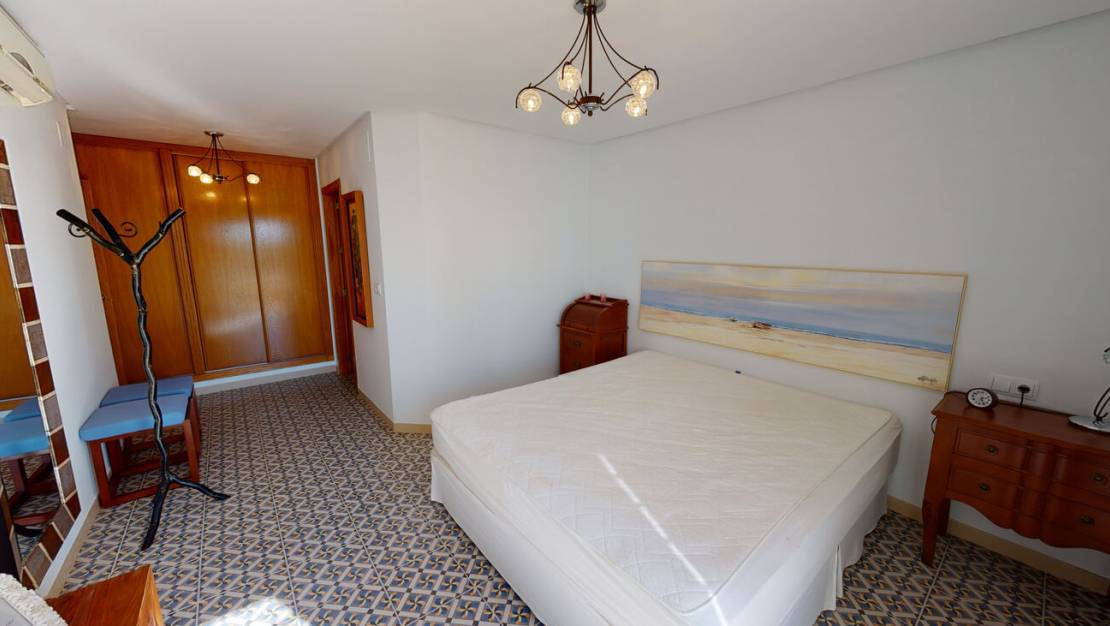 Sale - Apartment - Mil Palmeras