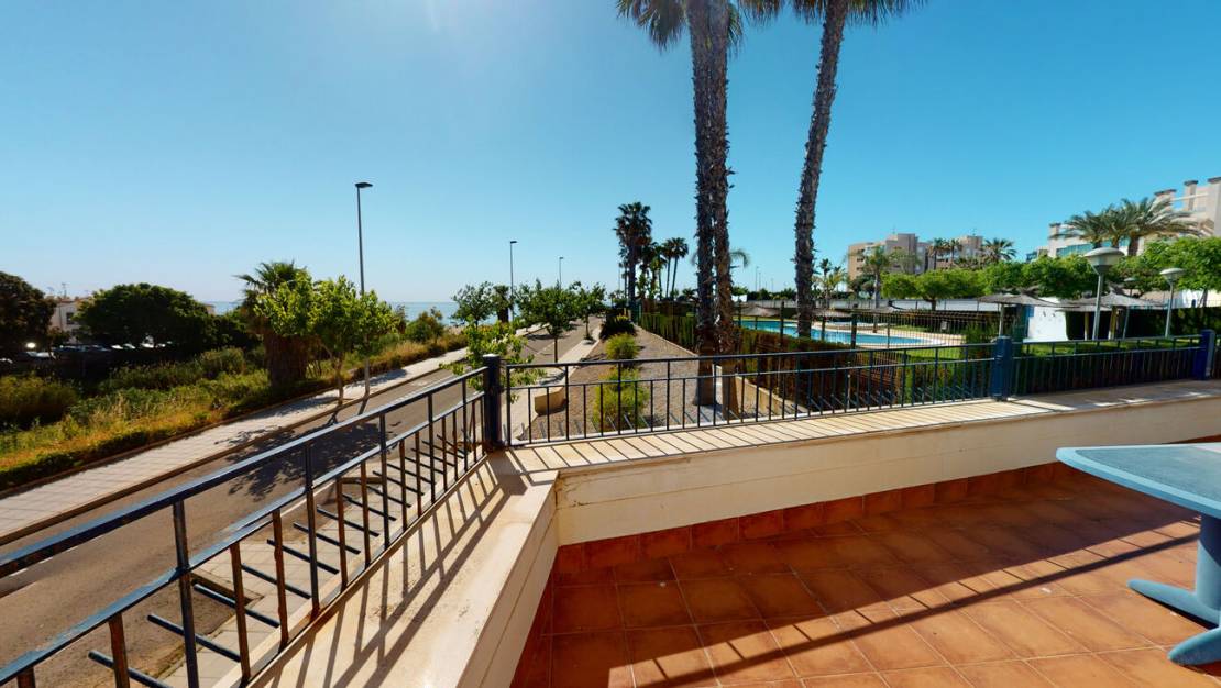 Sale - Apartment - Mil Palmeras