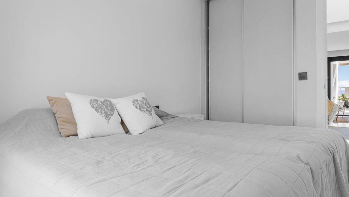 Sale - Apartment - Orihuela - Cabo Roig