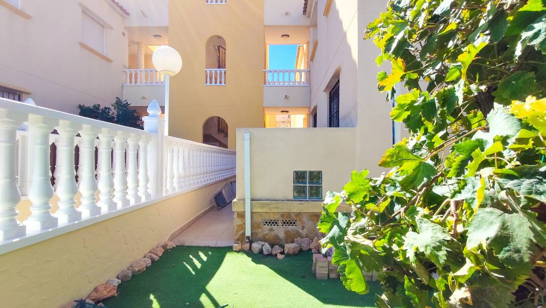 Sale - Apartment - Orihuela - Cabo Roig