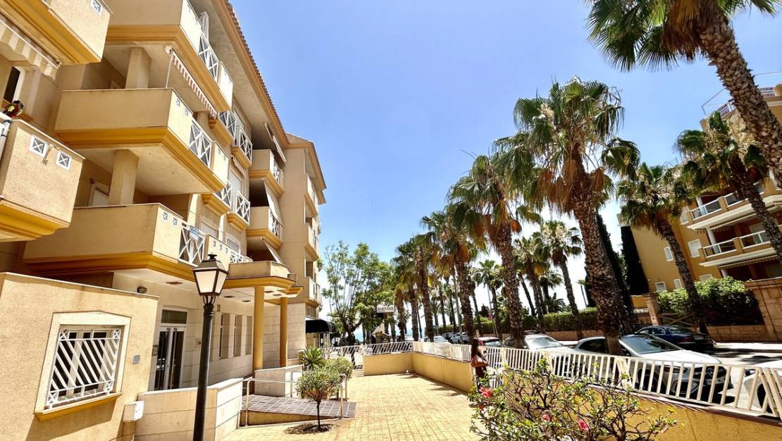 Sale - Apartment - Orihuela - Cabo Roig