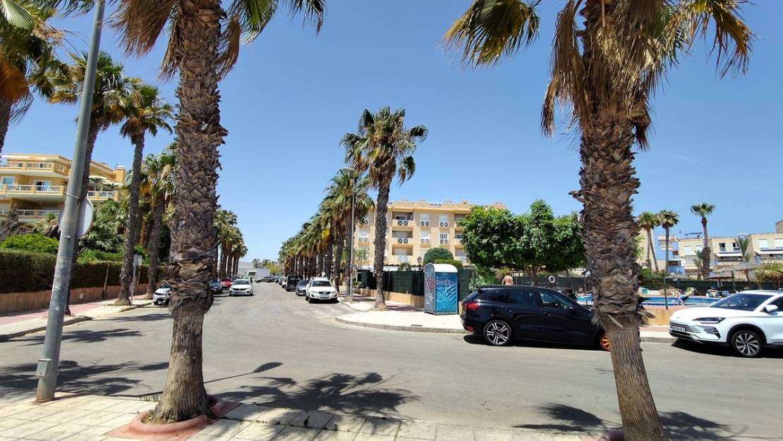 Sale - Apartment - Orihuela - Cabo Roig