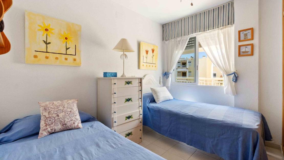 Sale - Apartment - Orihuela - Campoamor