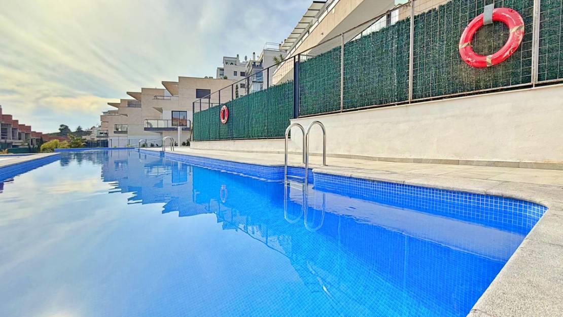 Sale - Apartment - Orihuela - Campoamor