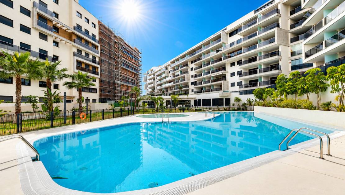 Sale - Apartment - Orihuela - Campoamor