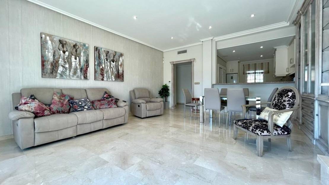 Sale - Apartment - Orihuela - Campoamor