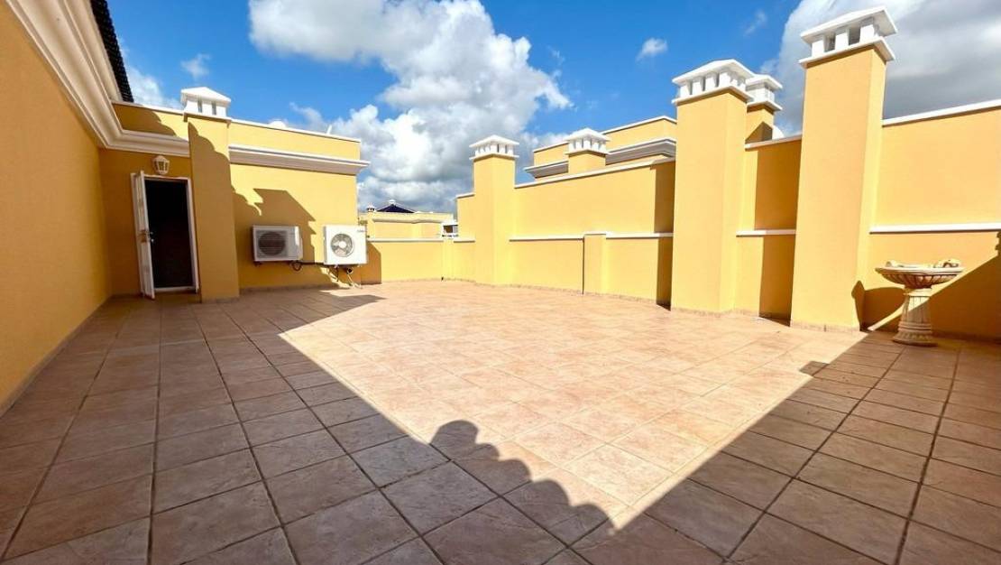 Sale - Apartment - Orihuela - Campoamor