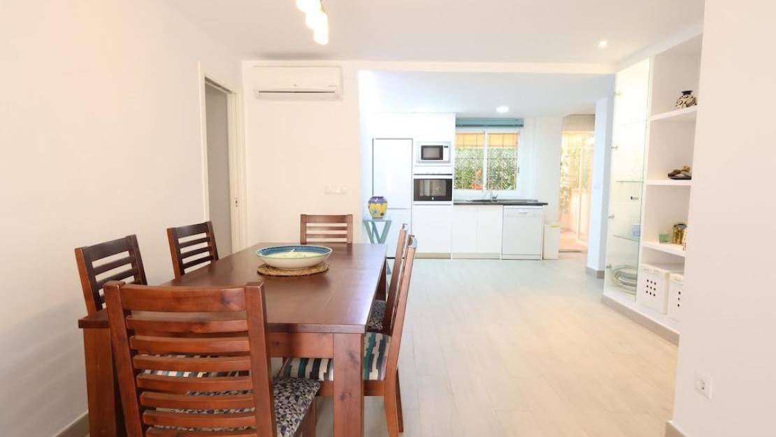 Sale - Apartment - Orihuela - Campoamor
