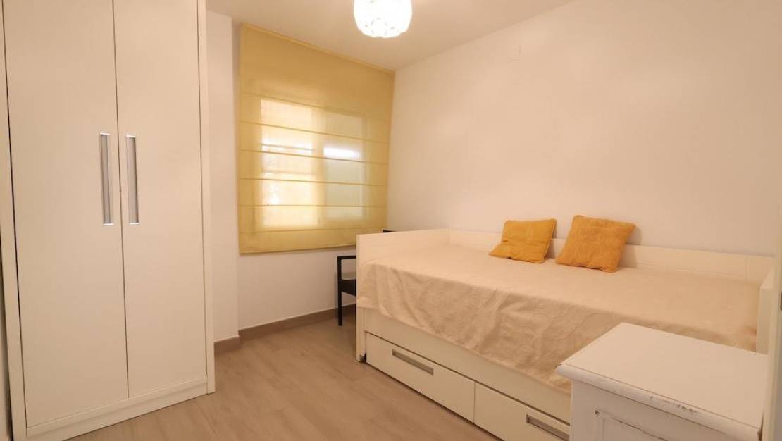 Sale - Apartment - Orihuela - Campoamor