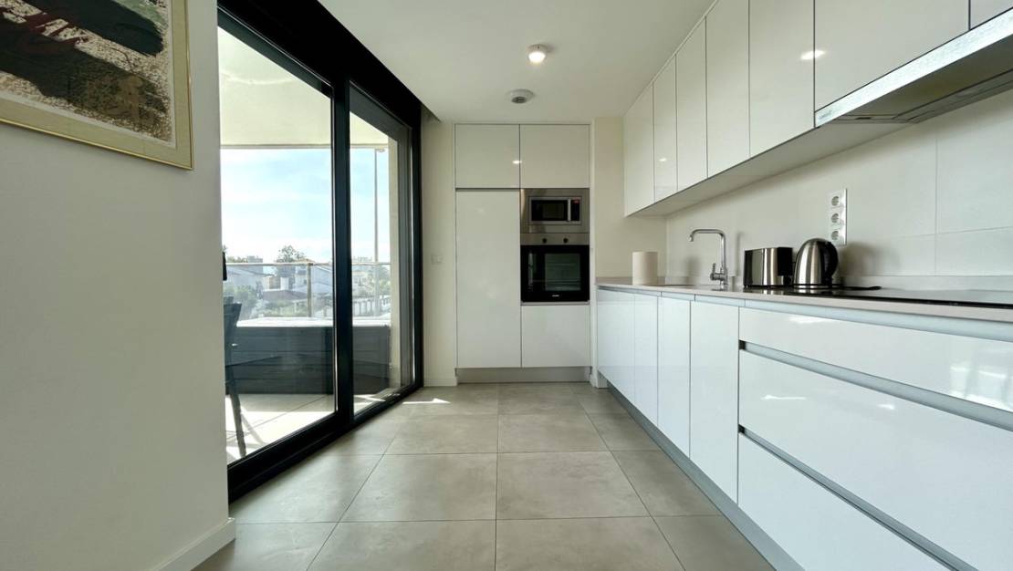 Sale - Apartment - Orihuela - Campoamor
