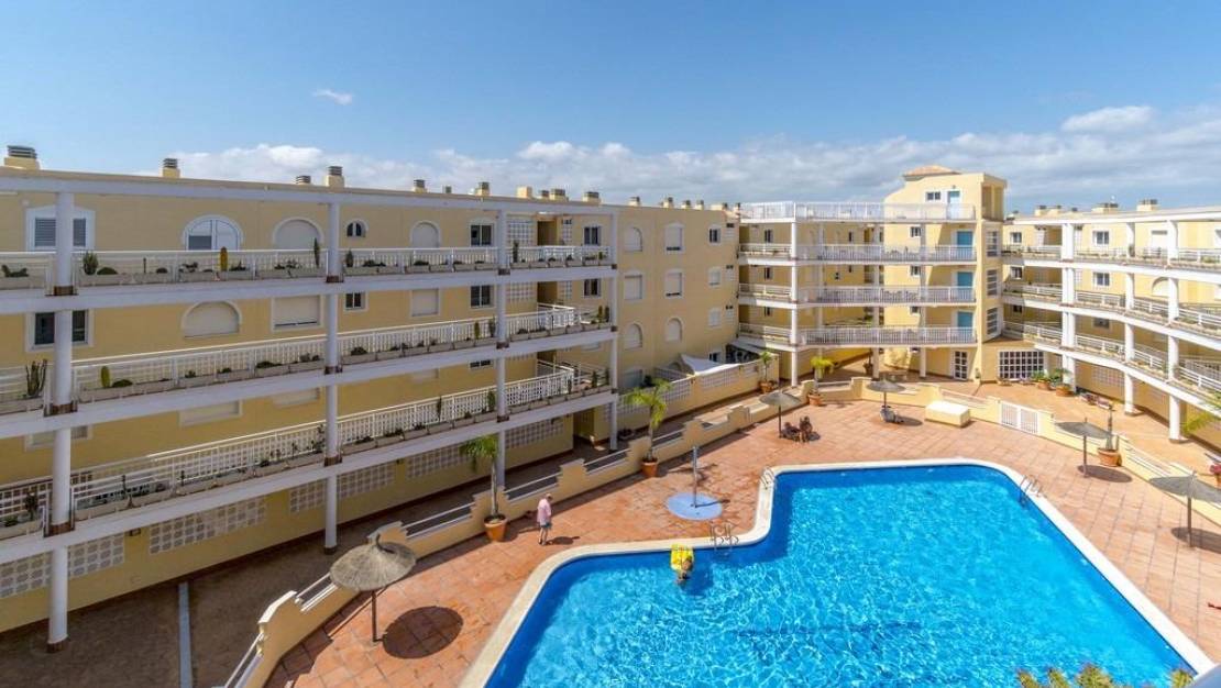 Sale - Apartment - Orihuela Costa - Campoamor