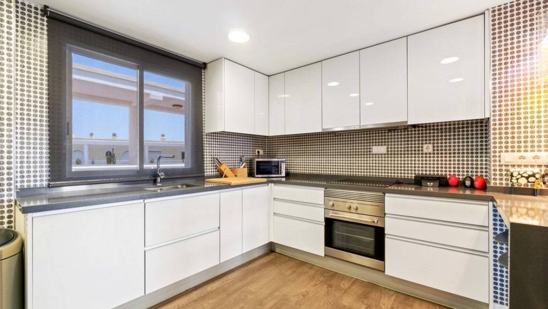 Sale - Apartment - Orihuela Costa - Campoamor