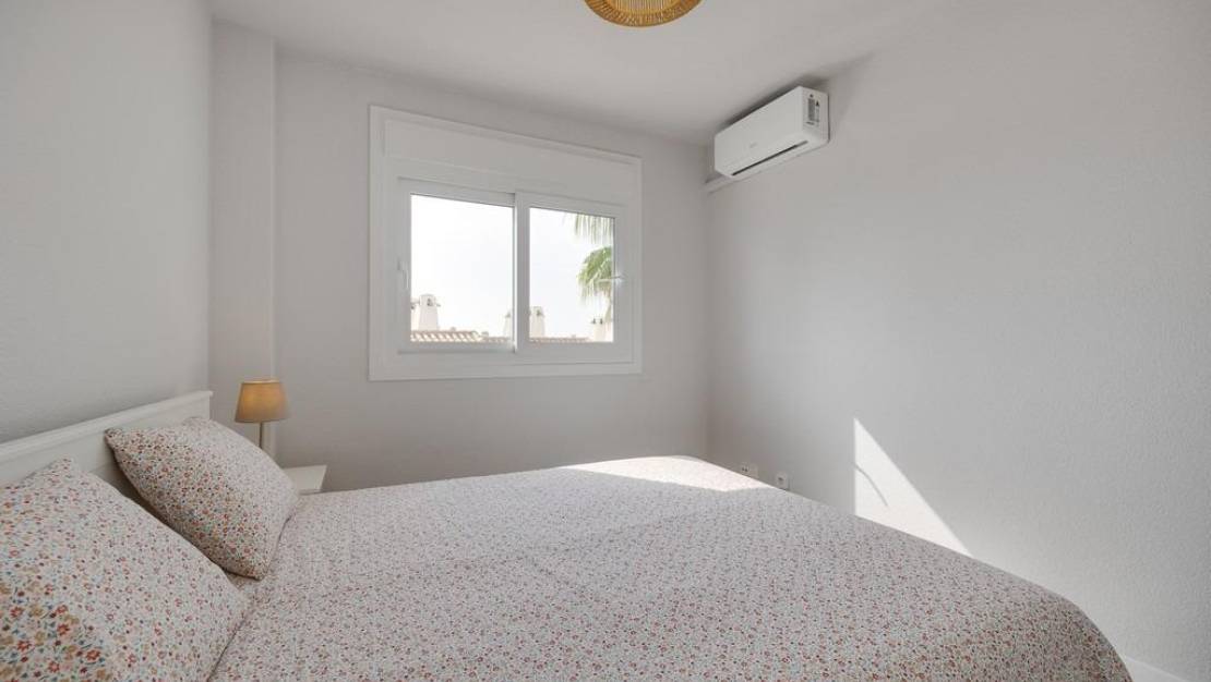 Sale - Apartment - Orihuela Costa - Campoamor