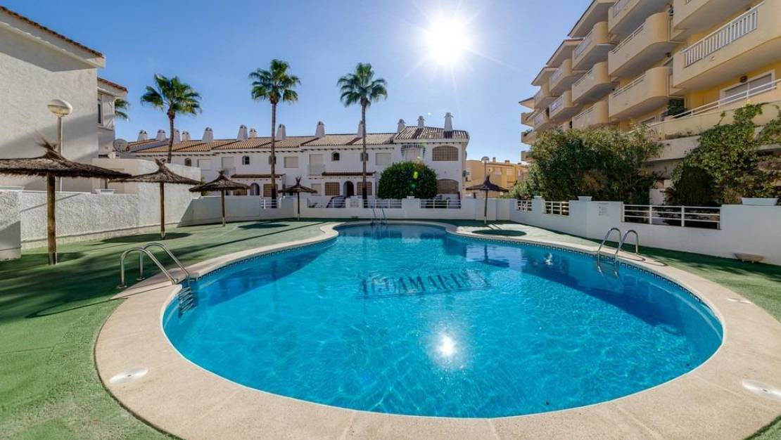 Sale - Apartment - Orihuela Costa - Campoamor
