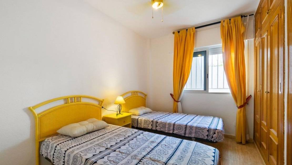 Sale - Apartment - Orihuela Costa - Campoamor