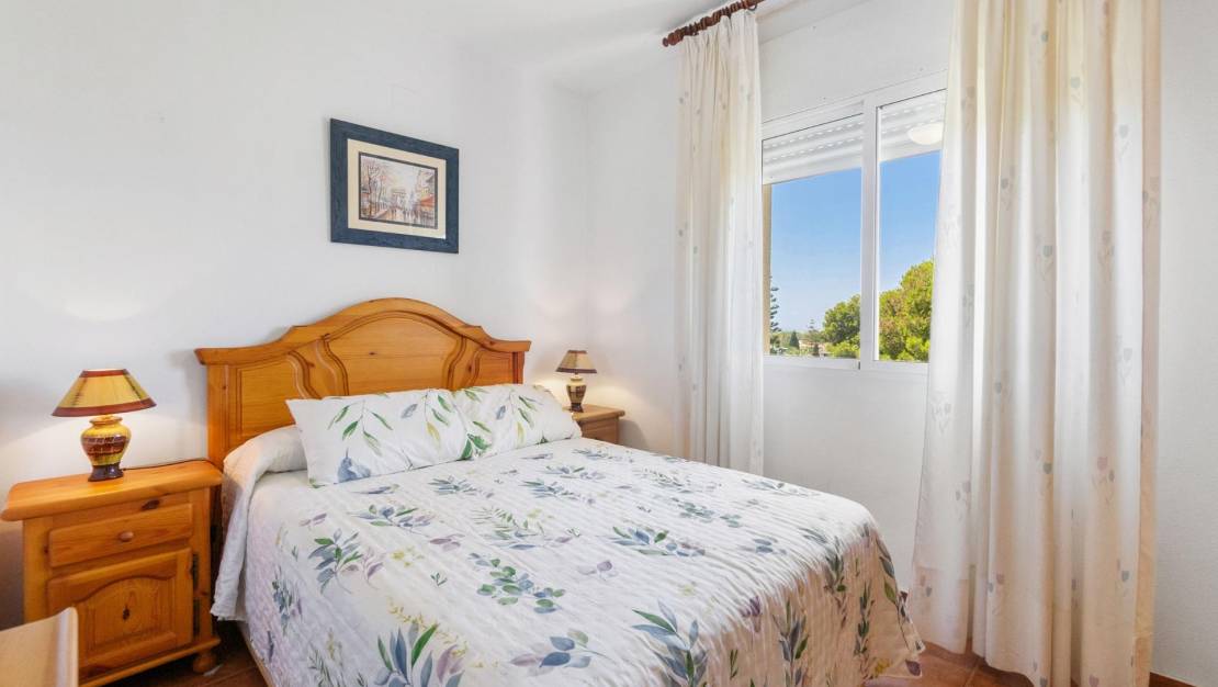 Sale - Apartment - Orihuela Costa - Campoamor