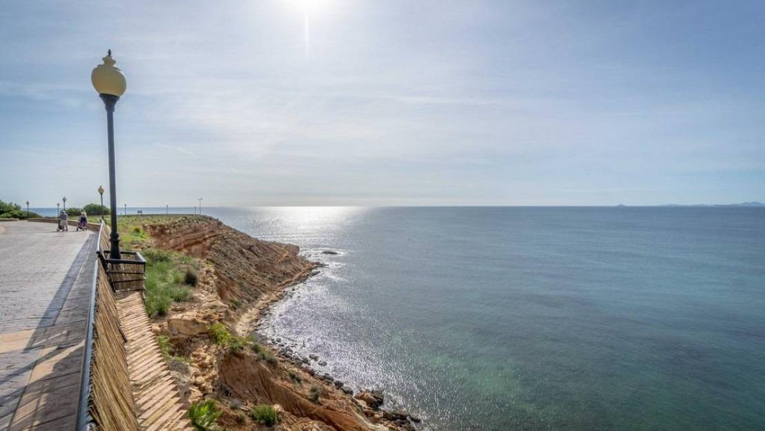 Sale - Apartment - Orihuela Costa - Campoamor