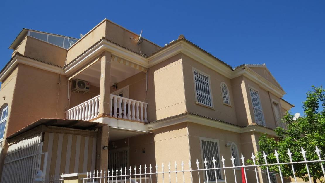 Sale - Apartment - Orihuela Costa - La Zenia