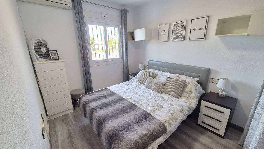 Sale - Apartment - Orihuela - La Florida
