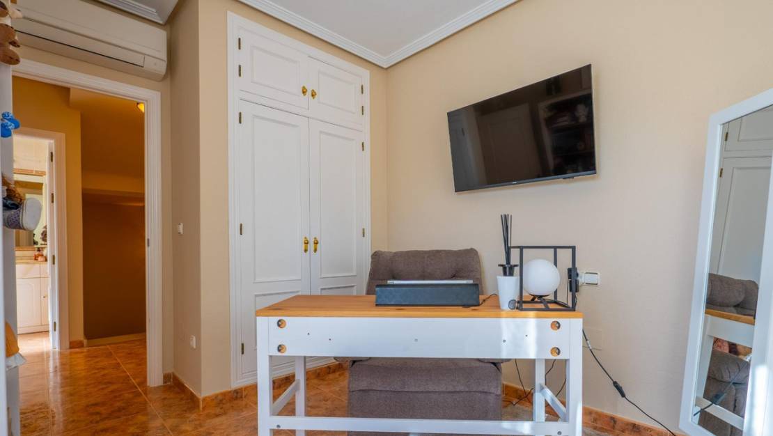 Sale - Apartment - Orihuela - La Regia