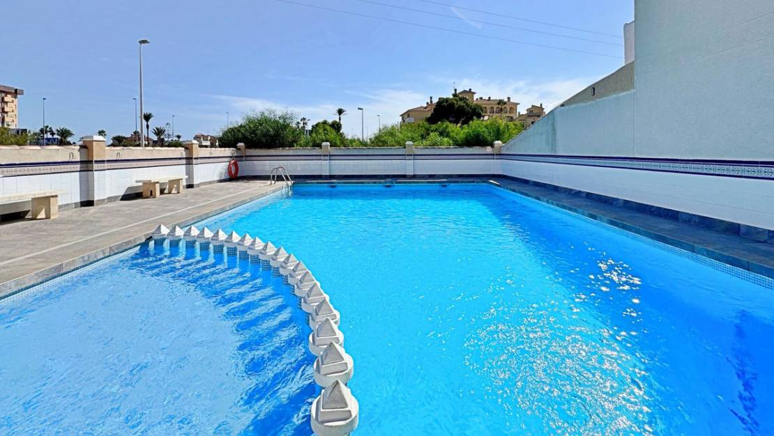 Sale - Apartment - Orihuela - La Zenia