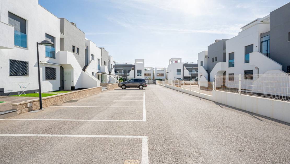 Sale - Apartment - Orihuela - La Zenia