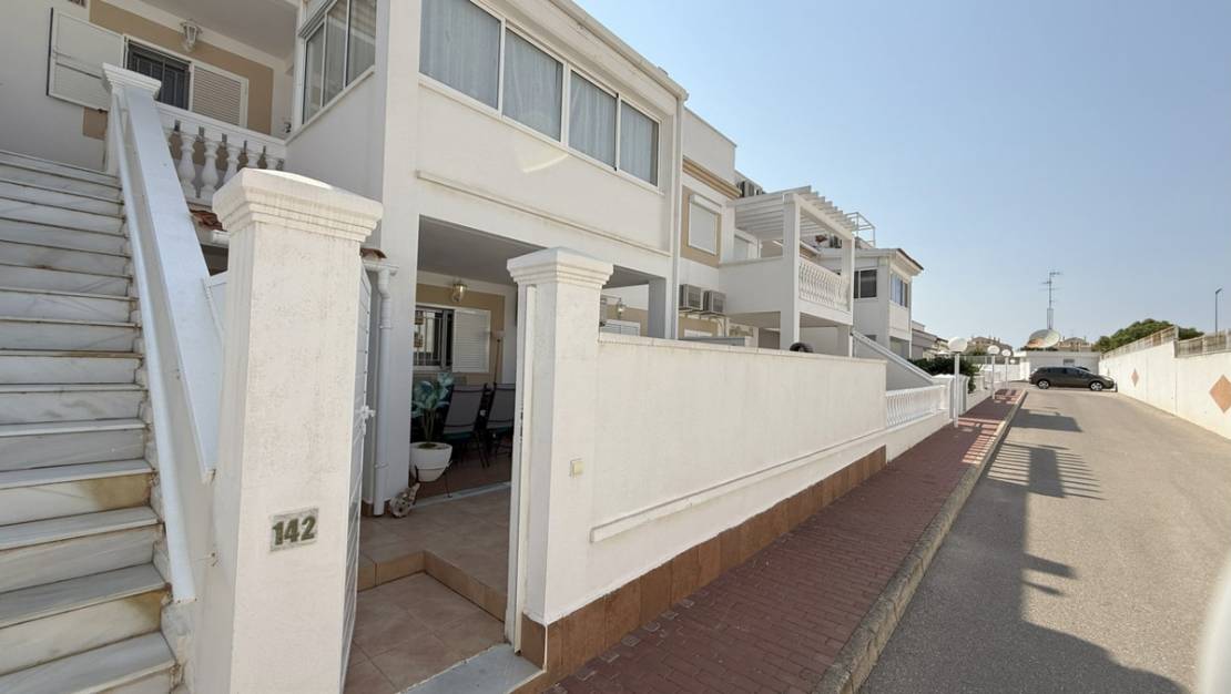 Sale - Apartment - Orihuela - La Zenia