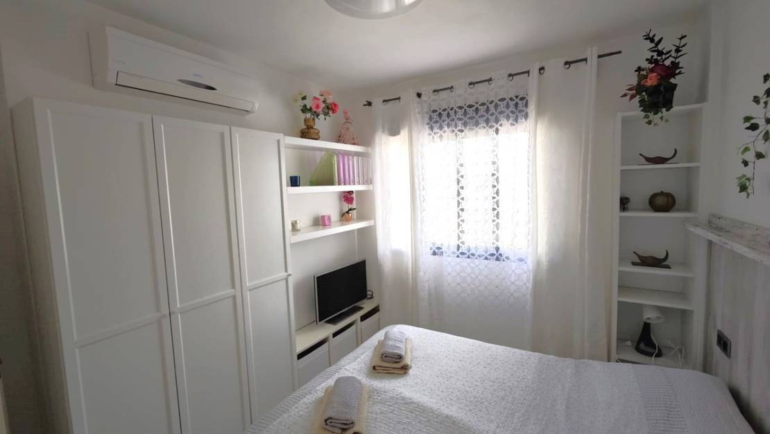 Sale - Apartment - Orihuela - La Zenia
