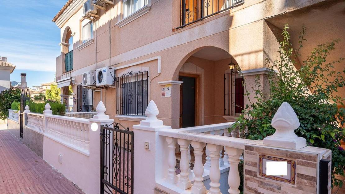Sale - Apartment - Orihuela - La Zenia