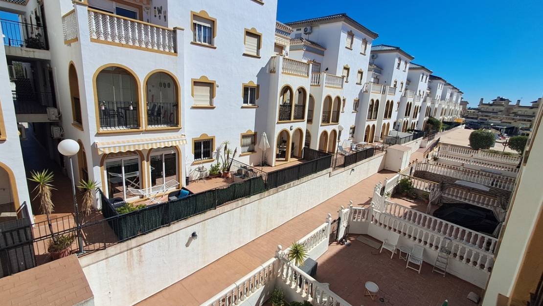 Sale - Apartment - Orihuela - La Zenia