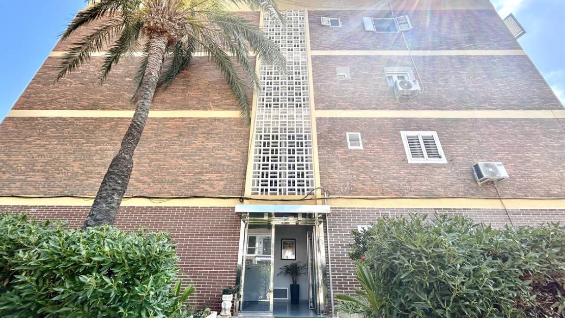 Sale - Apartment - Orihuela - La Zenia