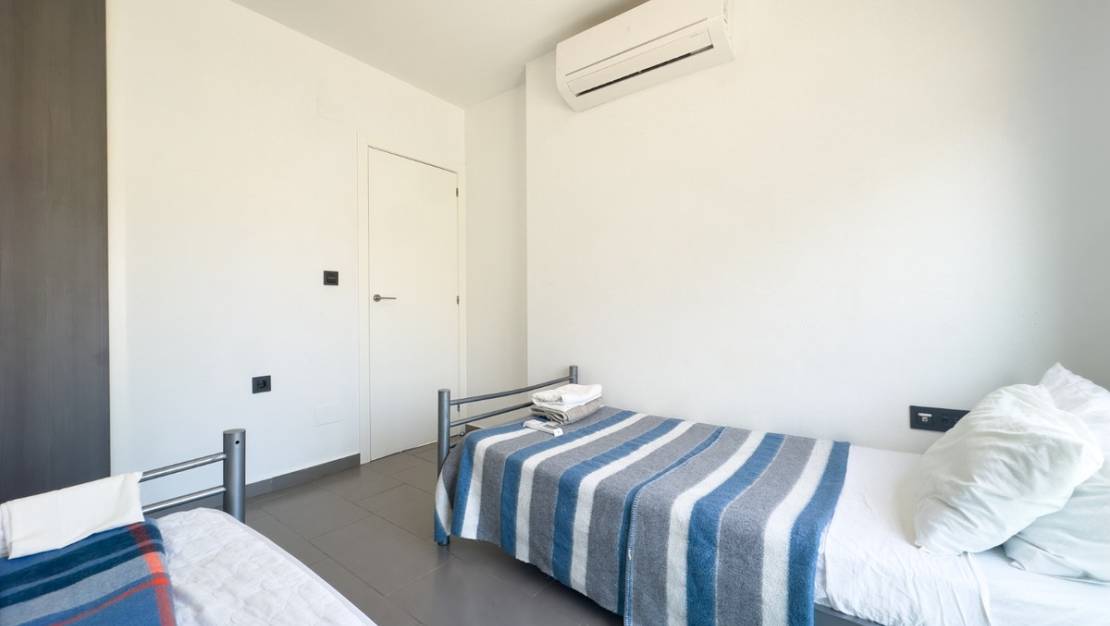 Sale - Apartment - Orihuela - La Zenia