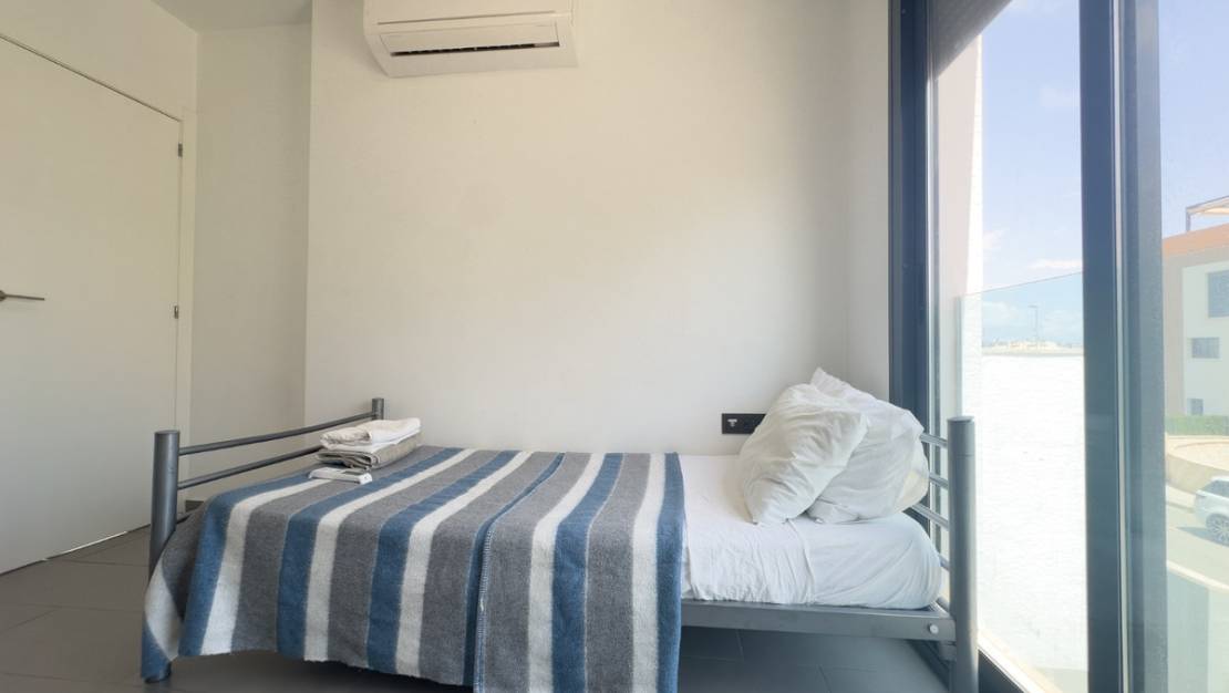Sale - Apartment - Orihuela - La Zenia