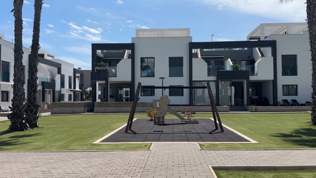 Sale - Apartment - Orihuela - La Zenia