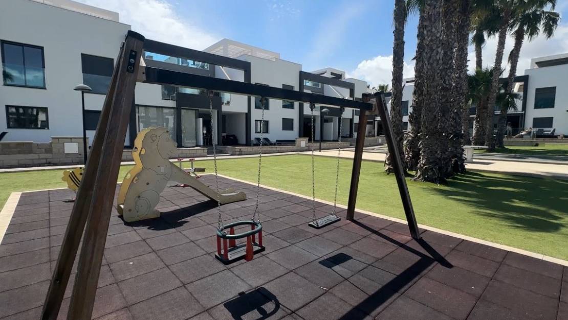 Sale - Apartment - Orihuela - La Zenia